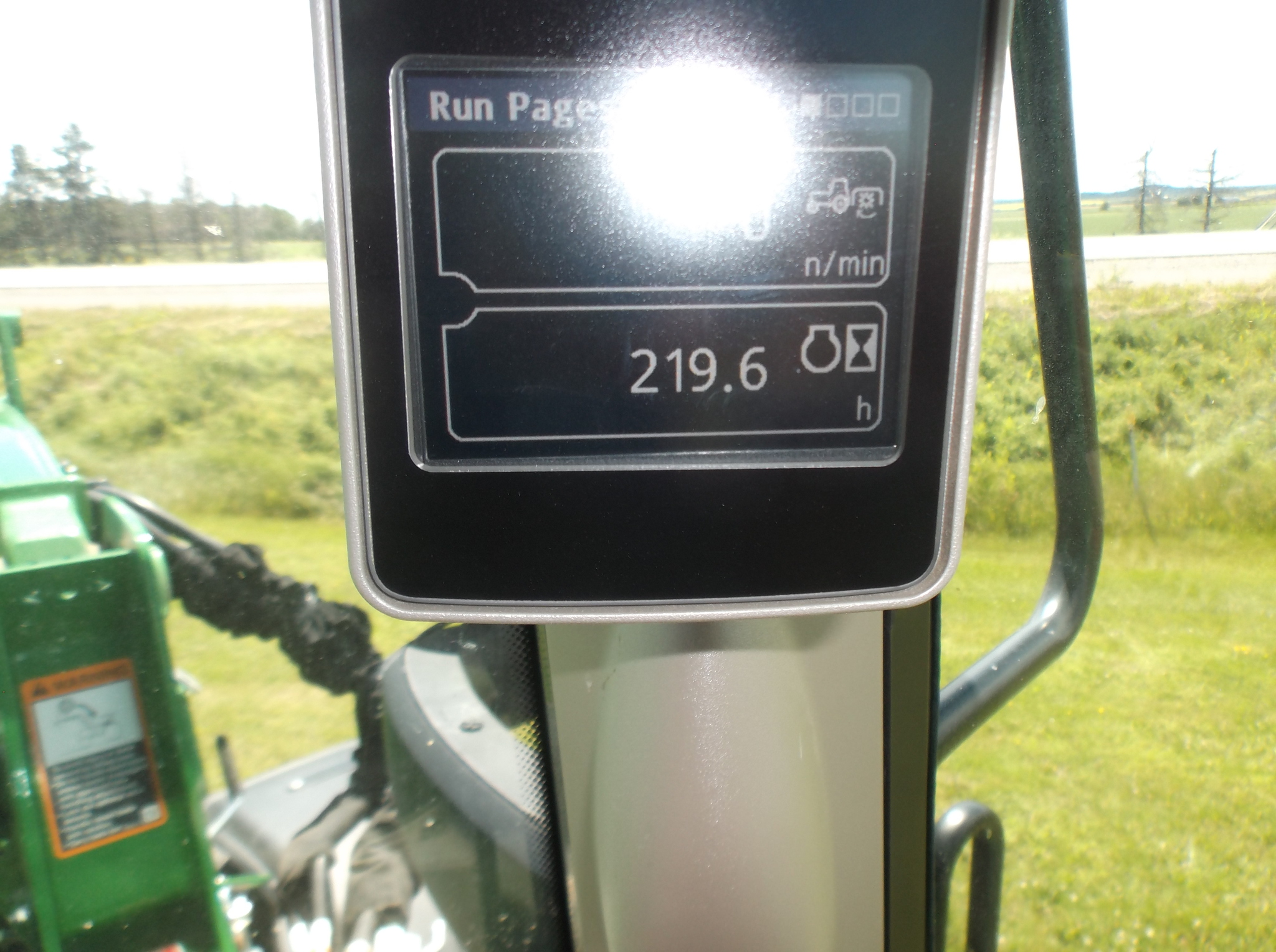 2022 John Deere 6130M Image 10
