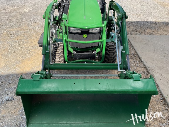 Photo of 2025 John Deere 1025R
