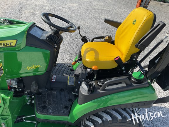 Photo of 2025 John Deere 1025R