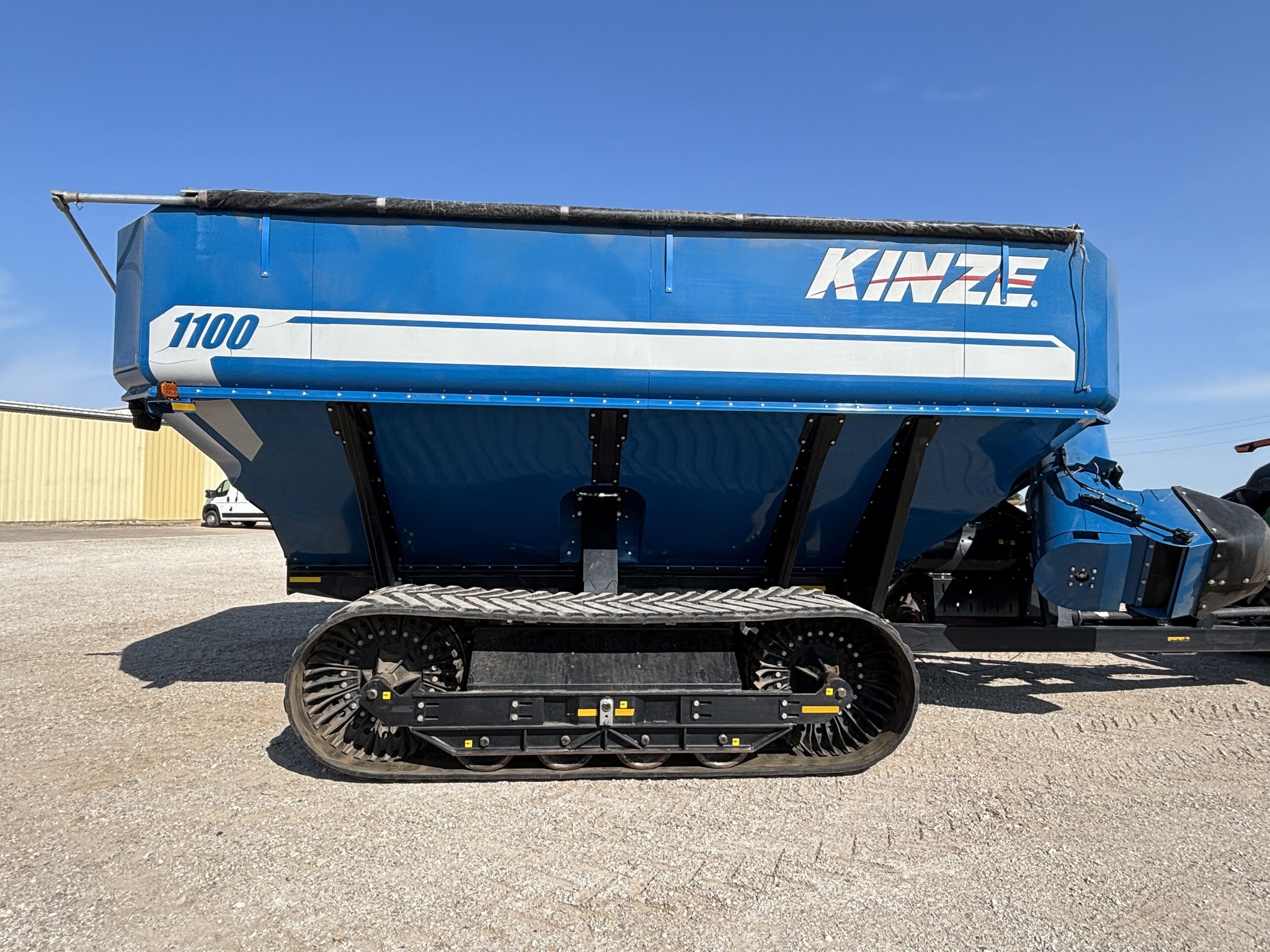  2012 Kinze 1100 at Heritage Tractor in Galesburg, IL
