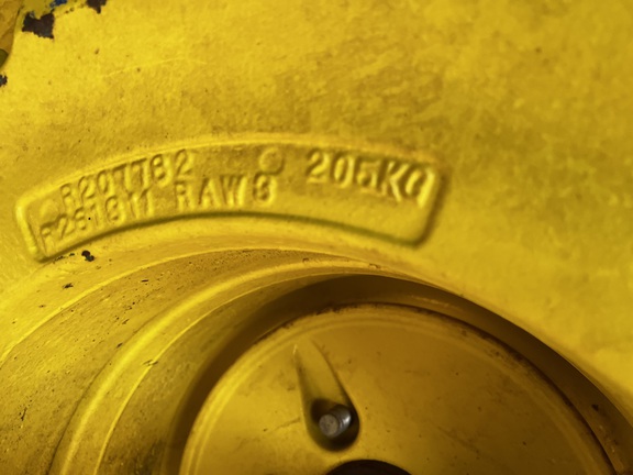 2017 John Deere 6155R - Photo15