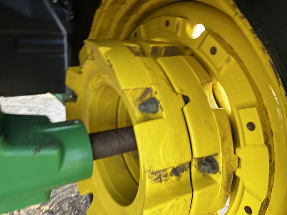 2017 John Deere 6155R - Photo16