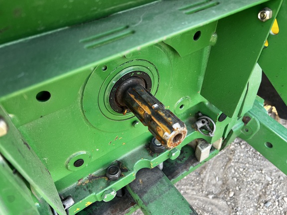 2017 John Deere 6155R - Photo28