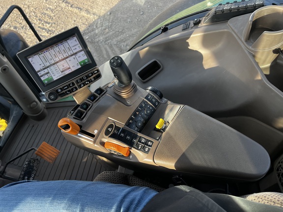 2017 John Deere 6155R - Photo34