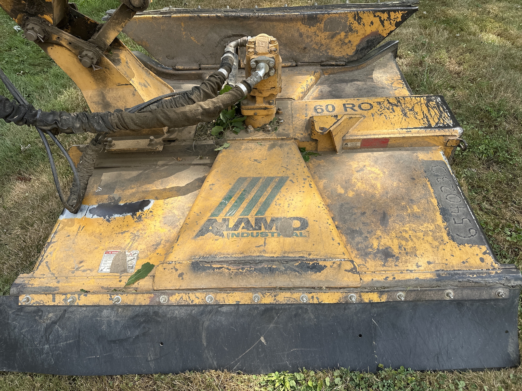 2018 John Deere 6145M Image 30