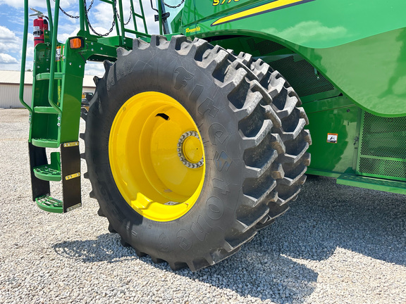 2024 John-Deere S770