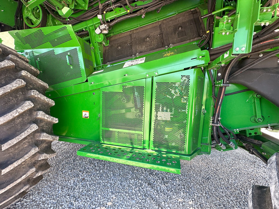 2024 John-Deere S770