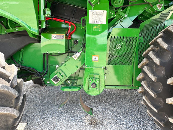 2024 John-Deere S770
