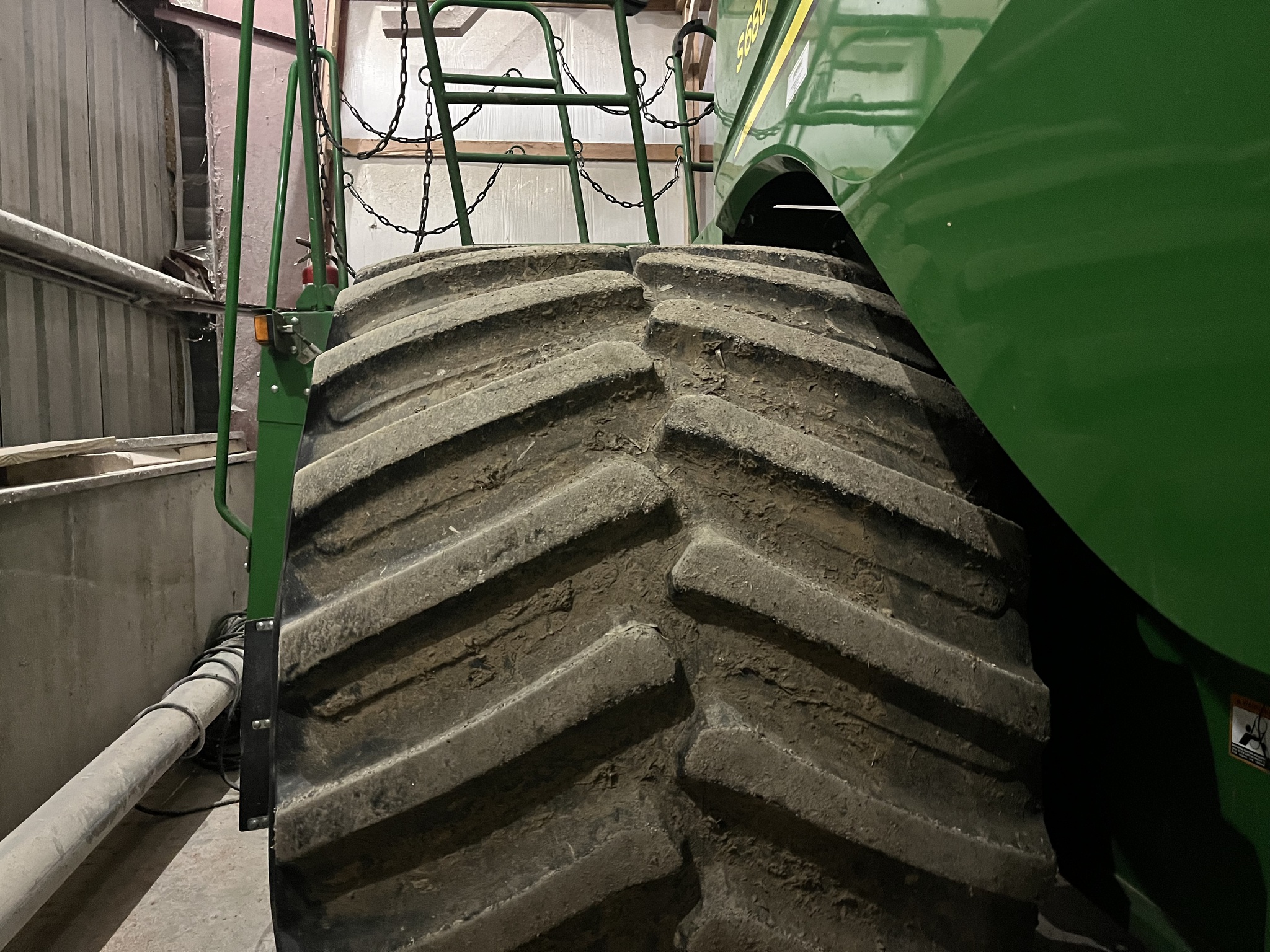 Used 2017 John Deere S680 Combines at Koenig Equipment in Oxford, OH - PhotoXL7