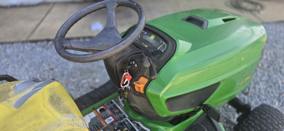 2015 John Deere X730