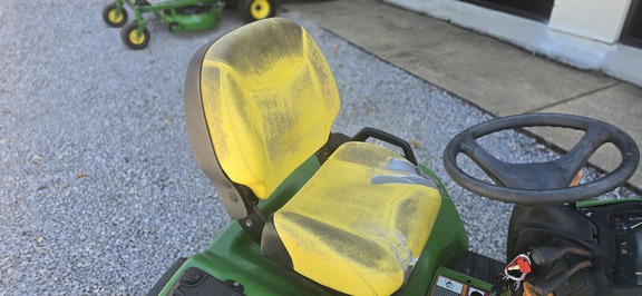 2015 John Deere X730