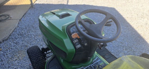2015 John Deere X730