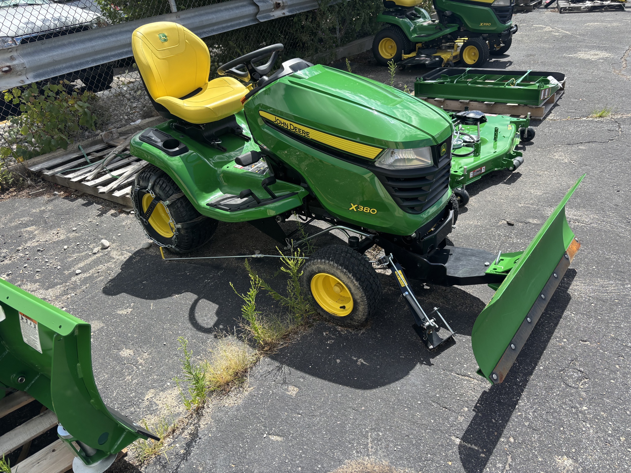 2024 John Deere X380 Image 1