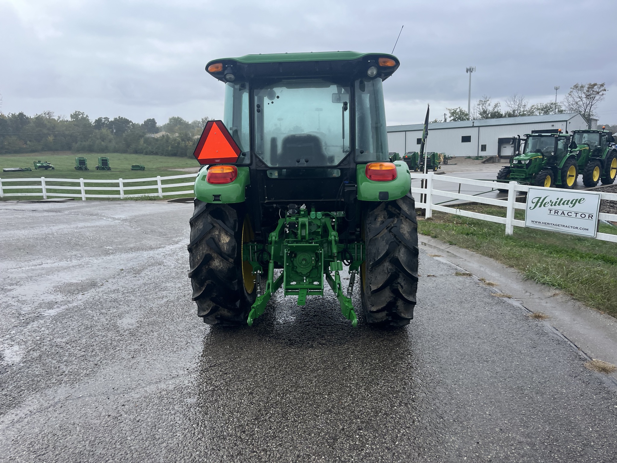  2024 John Deere 5075E at Heritage Tractor in Lebanon, MO