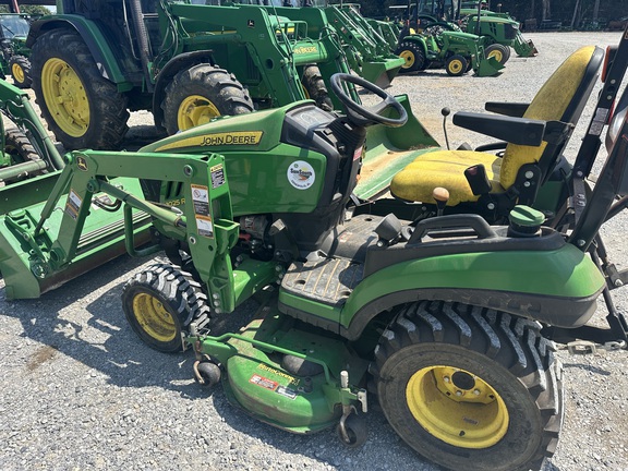 2017 John Deere 1025R Photo 5