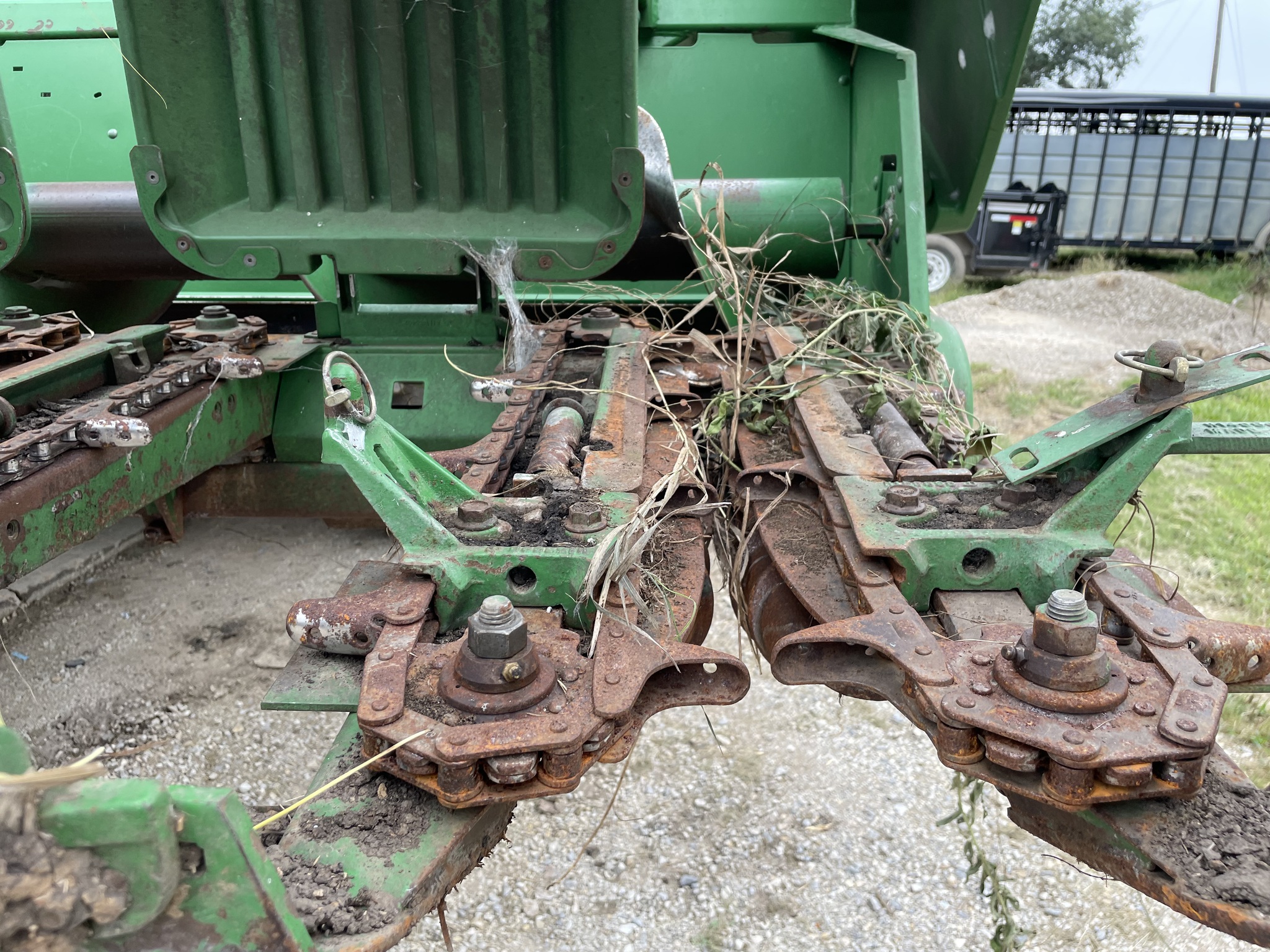  2002 John Deere 893 at Heritage Tractor in Baldwin City, KS