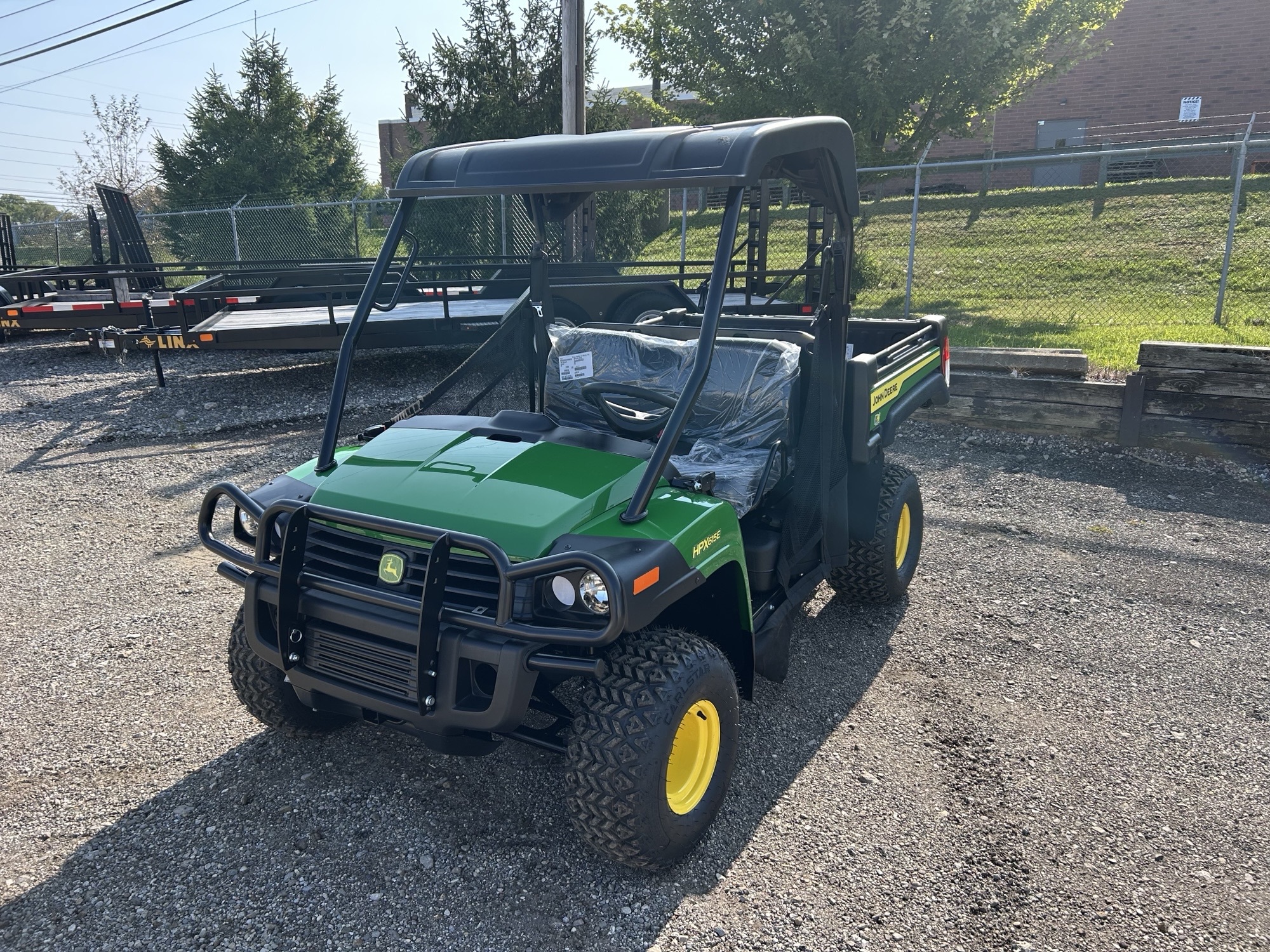 2025 John Deere HPX615E Image 3