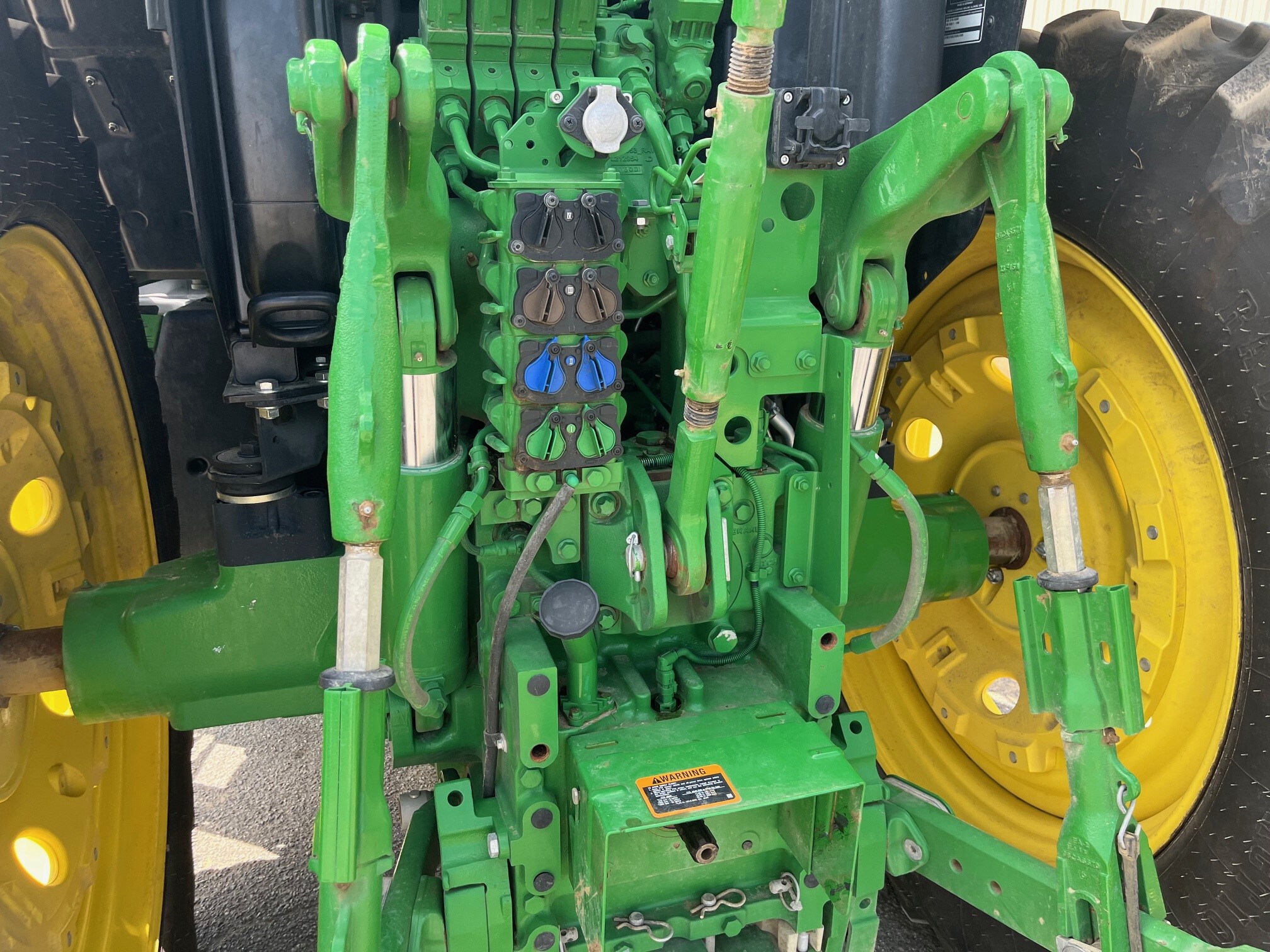 2024 John Deere 6R 155 Image 5