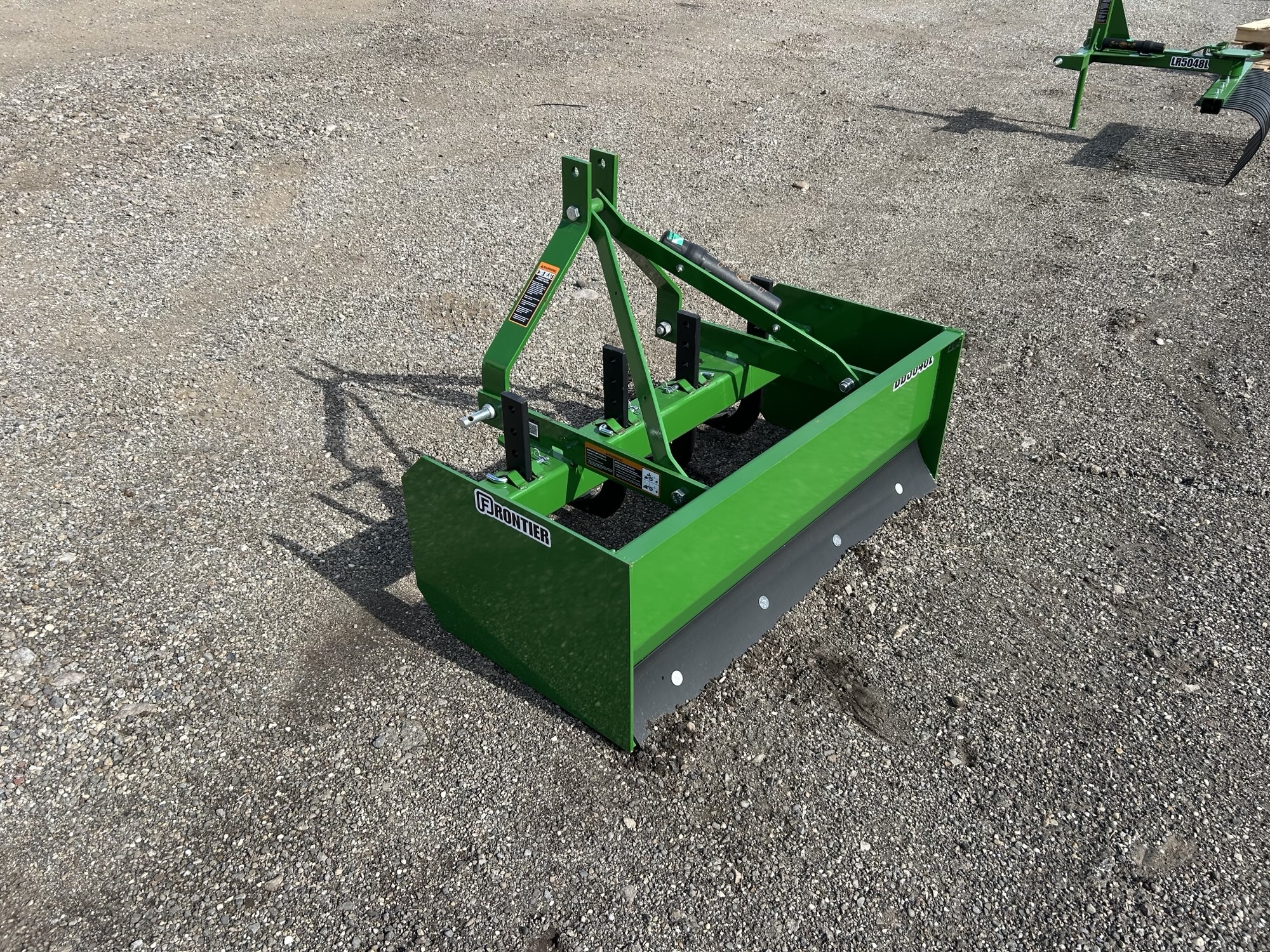 2025 Frontier BB5048L Image 6