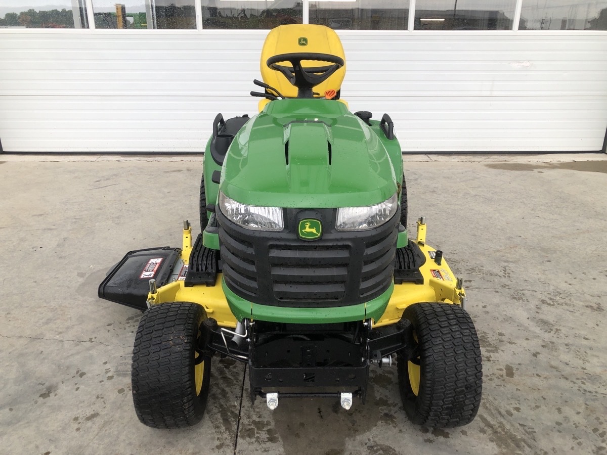 2019 John Deere X730 Image 4