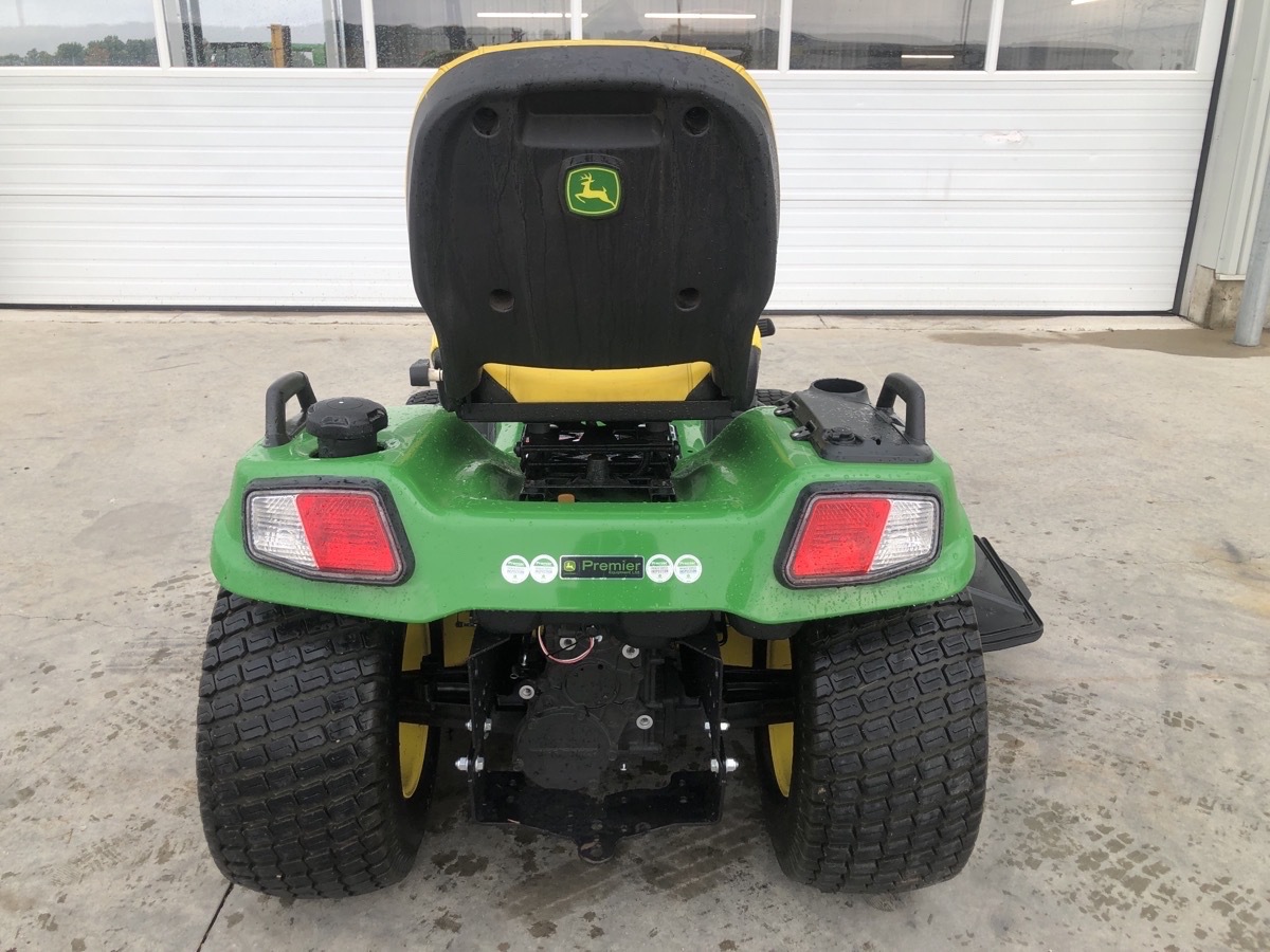 2019 John Deere X730 Image 5