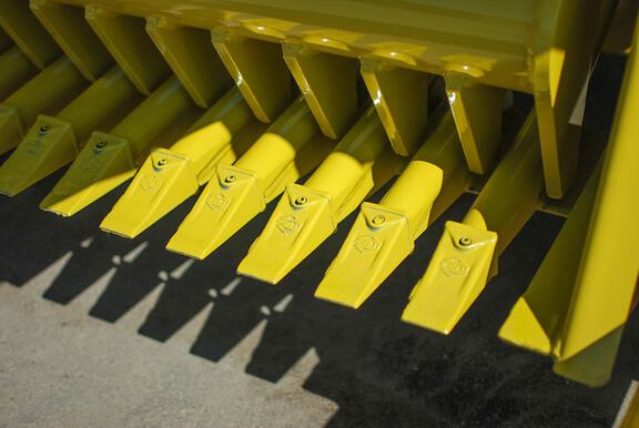 New In-Stock 2025 Degelman RP7200 Rock Pickers at Horizon Ag & Turf in Vermilion, AB - Photo4