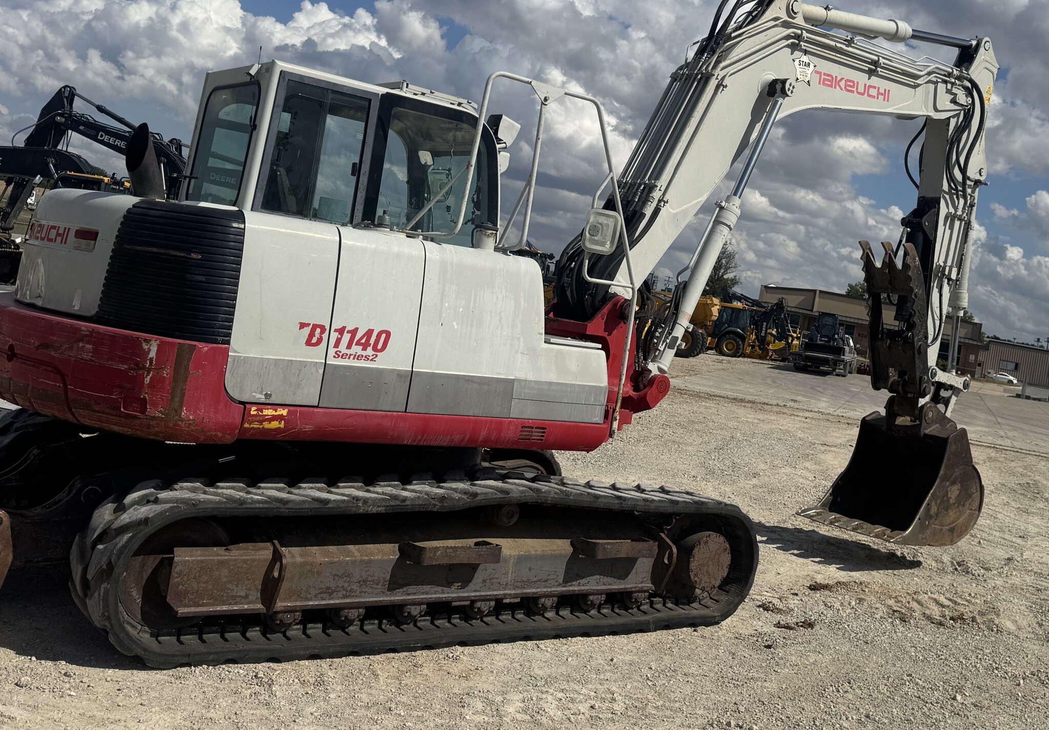 2013 Takeuchi 1140-2 Image 3