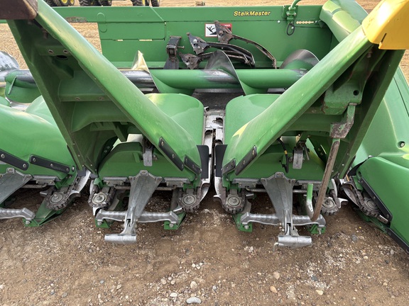 2011 John Deere 608C - Photo2