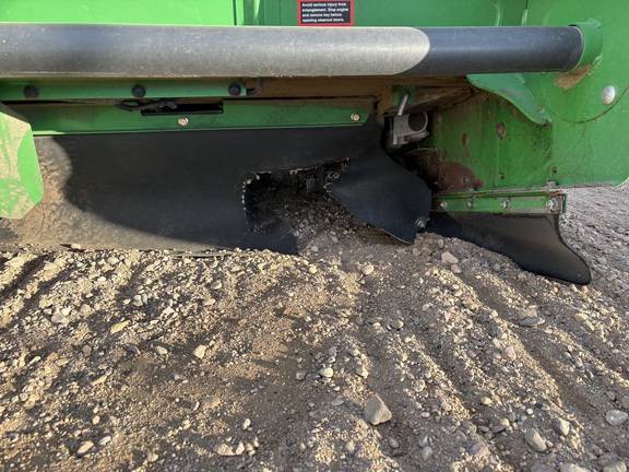 2011 John Deere 608C - Photo8