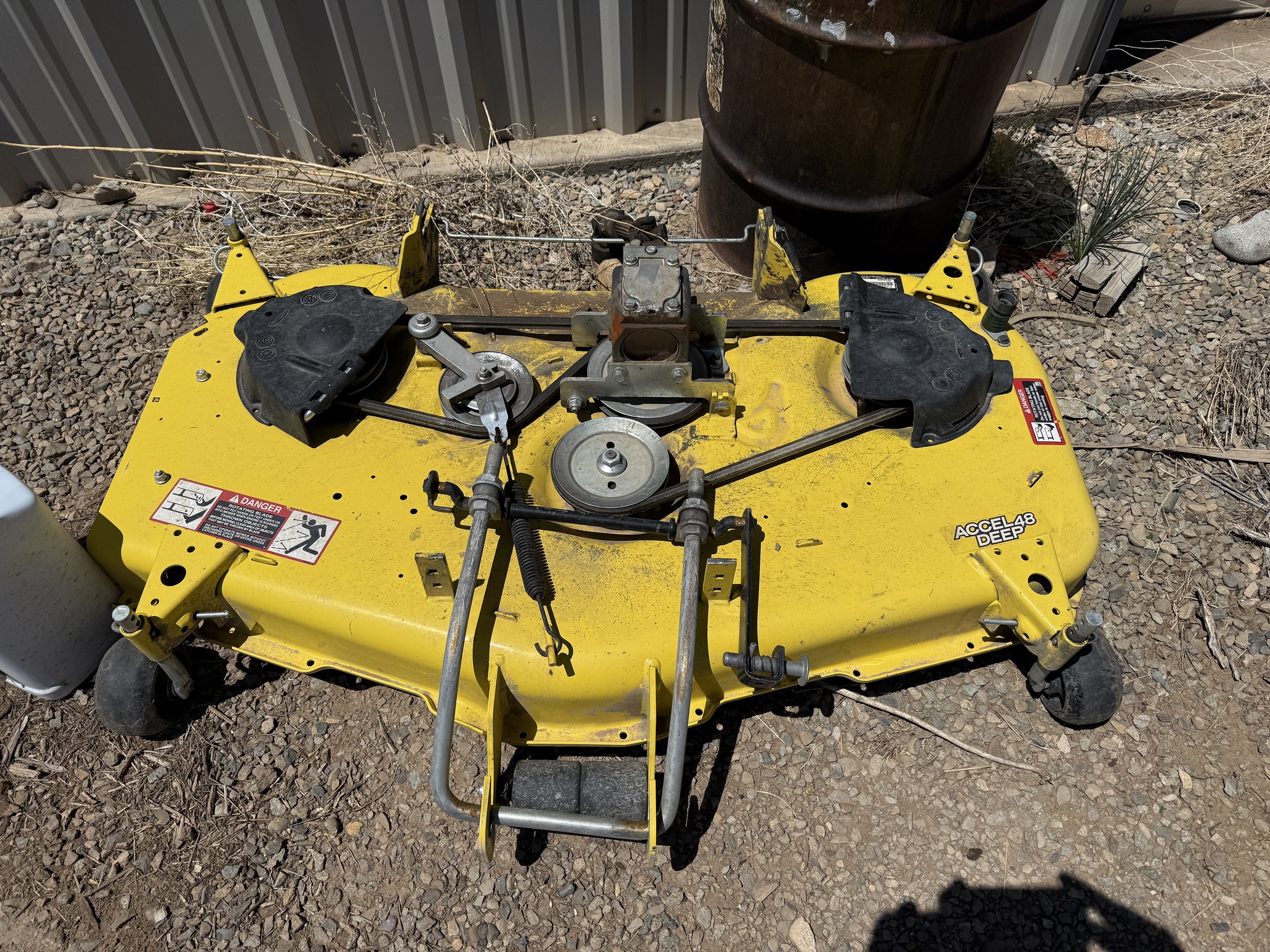 2019 John Deere X750 Image 7