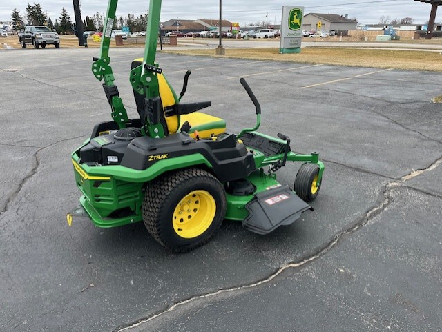 2023 John Deere Z530R Image 4