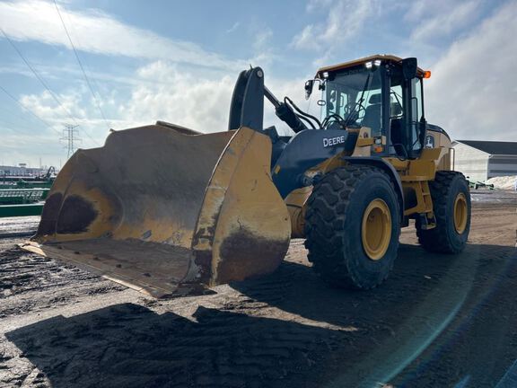 2023 John Deere 644P