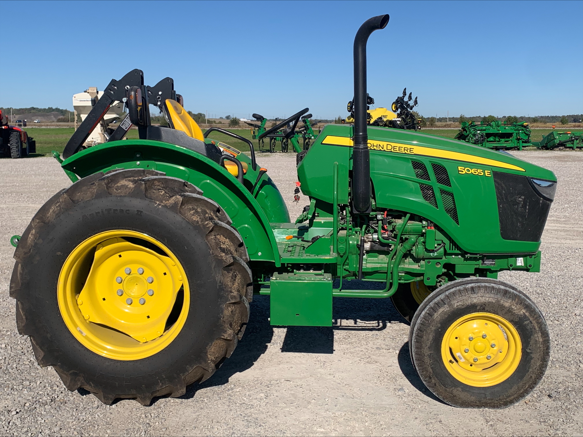 2022 John Deere 5065E