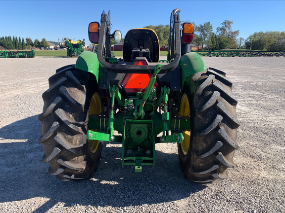 Photo of 2022 John Deere 5065E