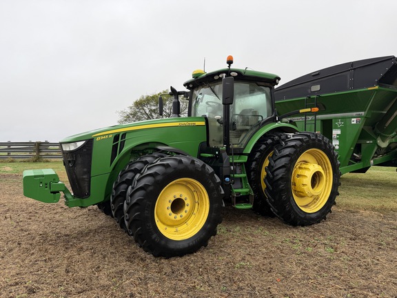 Photo of 2019 John Deere 8345R