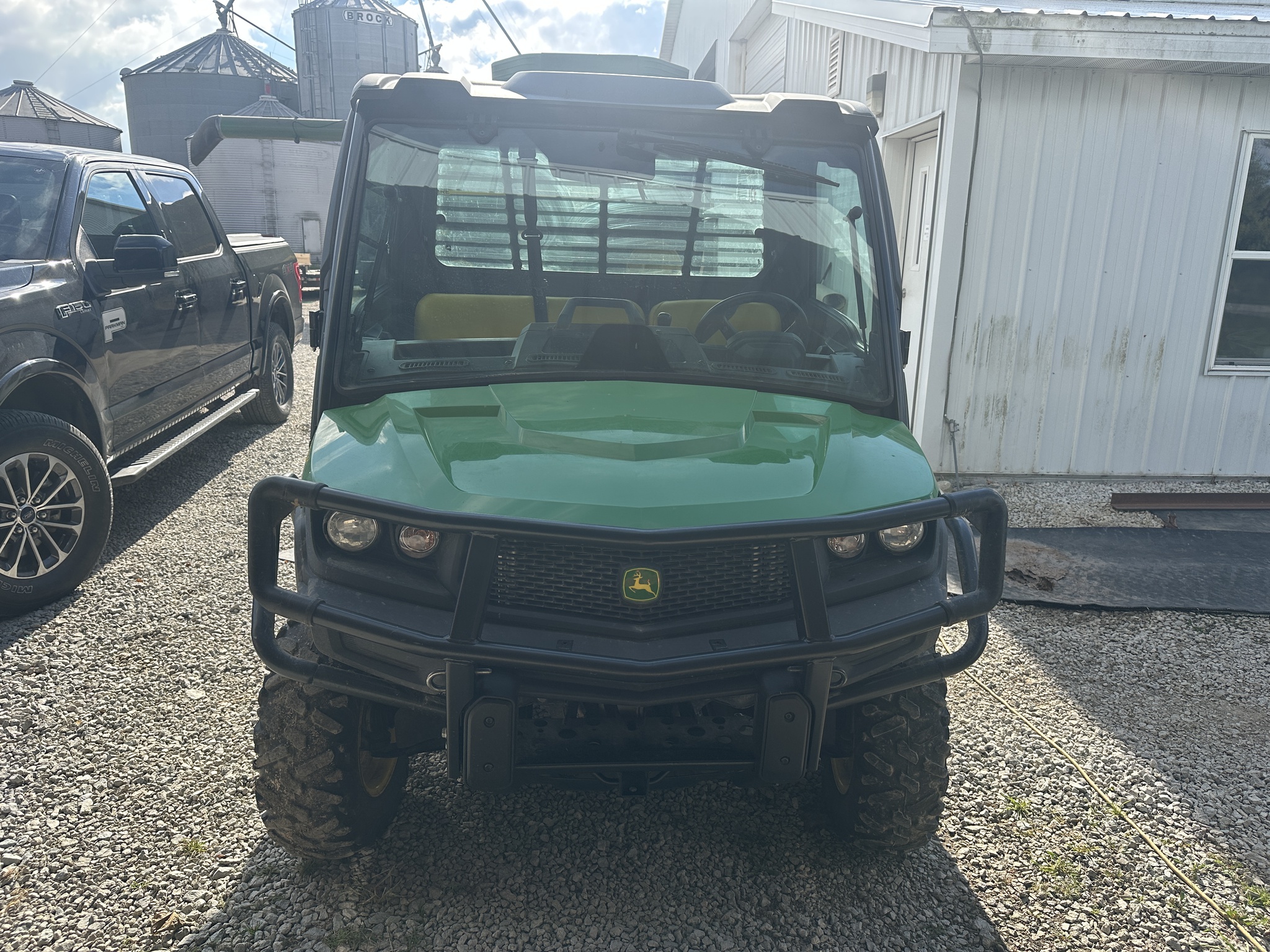 2021 John Deere XUV 835M Image 13