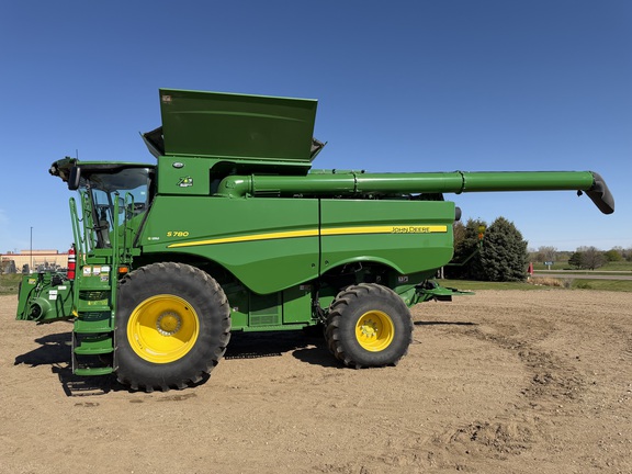 2022 John Deere S780 - Photo6