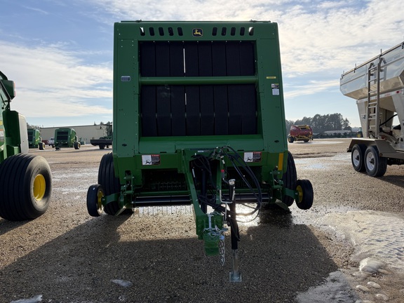 2025 John Deere 561M - Photo8