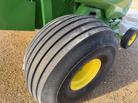 2025 John Deere 561M - Photo13