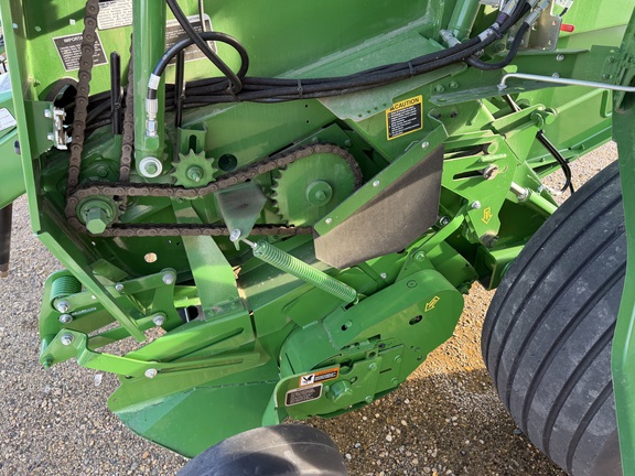 2025 John Deere 561M - Photo27