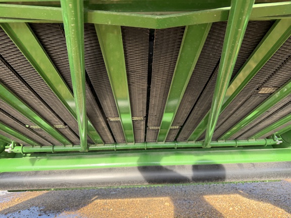 2025 John Deere 561M - Photo31