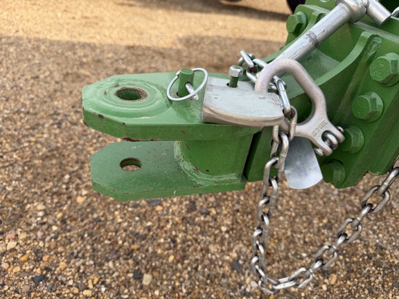 2025 John Deere 561M - Photo19