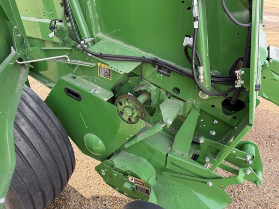 2025 John Deere 561M - Photo24