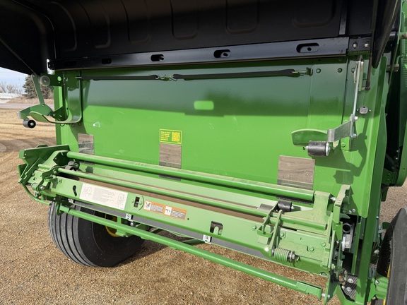 2025 John Deere 561M - Photo28