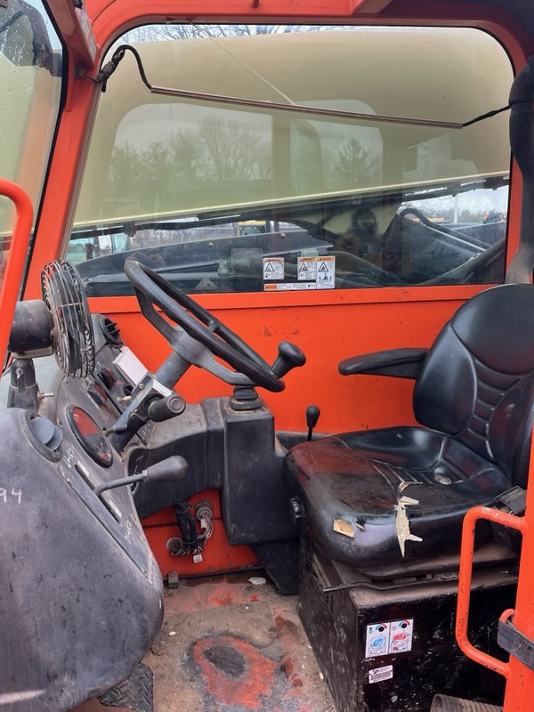 2014 JLG G6-42A Image 6