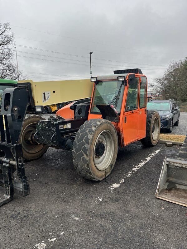 2014 JLG G6-42A Image 2