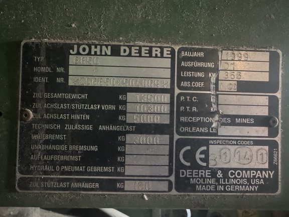 1999 John Deere 6850 - Photo27