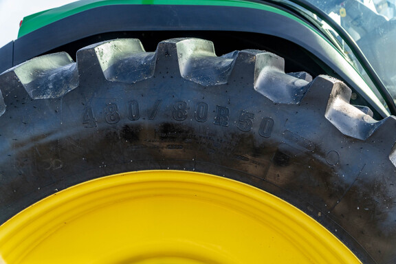 Used 2022 John Deere 8R 310 Row Crop Tractors at Koenig Equipment in Anna, OH - Photo11