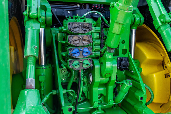 Used 2022 John Deere 8R 310 Row Crop Tractors at Koenig Equipment in Anna, OH - Photo18