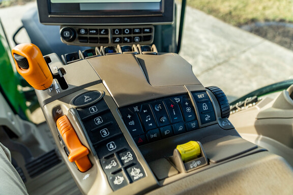 Used 2022 John Deere 8R 310 Row Crop Tractors at Koenig Equipment in Anna, OH - Photo32